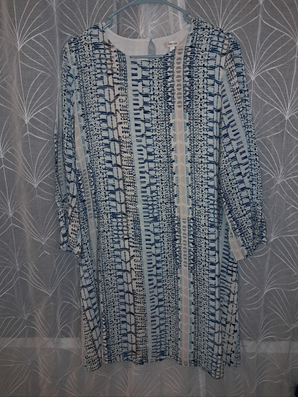 Tyler Boe brand Women's size large silk dress